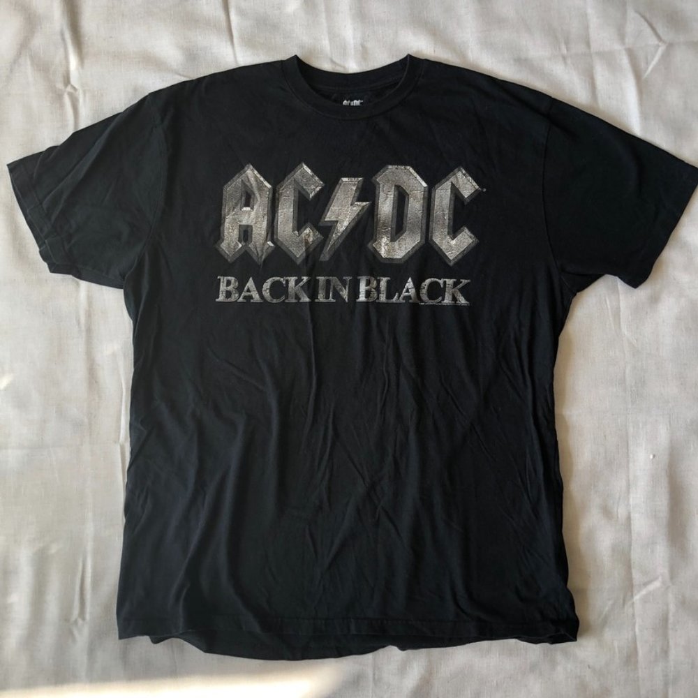 Vintage AC/DC Graphic Tee